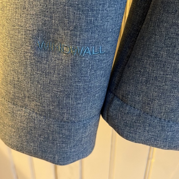 Northface baby blue jacket - Picture 12 of 12